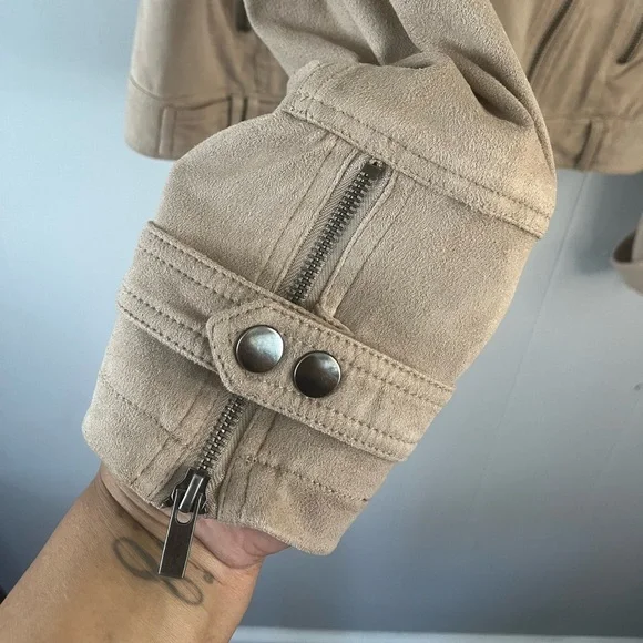 BNCI by Blanc Noir Moto Jacket - Picture 6 of 9